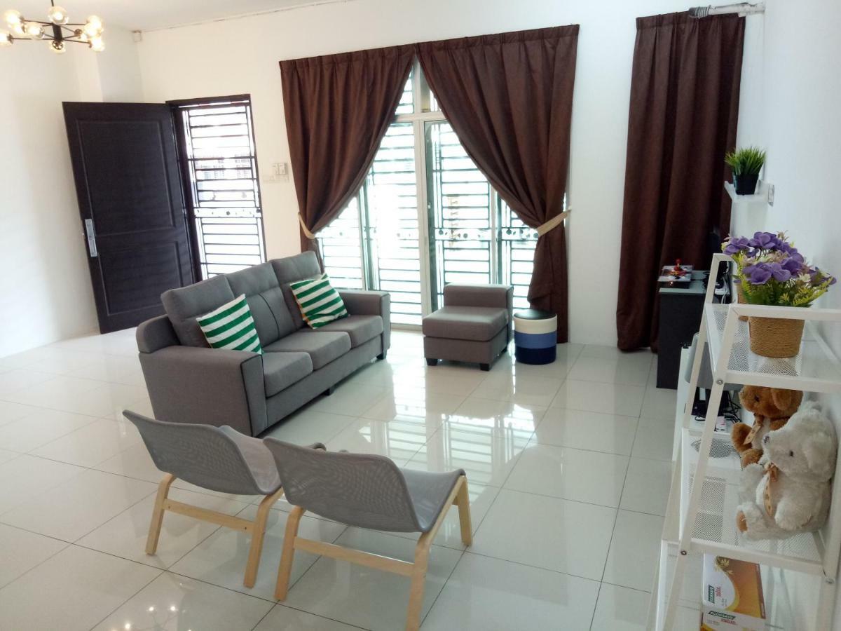 Villa Kampar Sakura 3 Landed Exterior foto