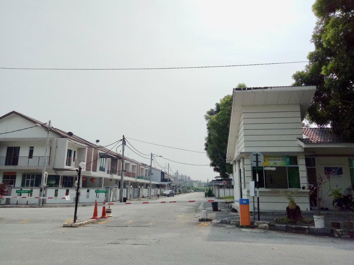 Villa Kampar Sakura 3 Landed Exterior foto